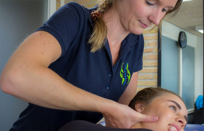 Manuele Therapie hoofdpijnklachten